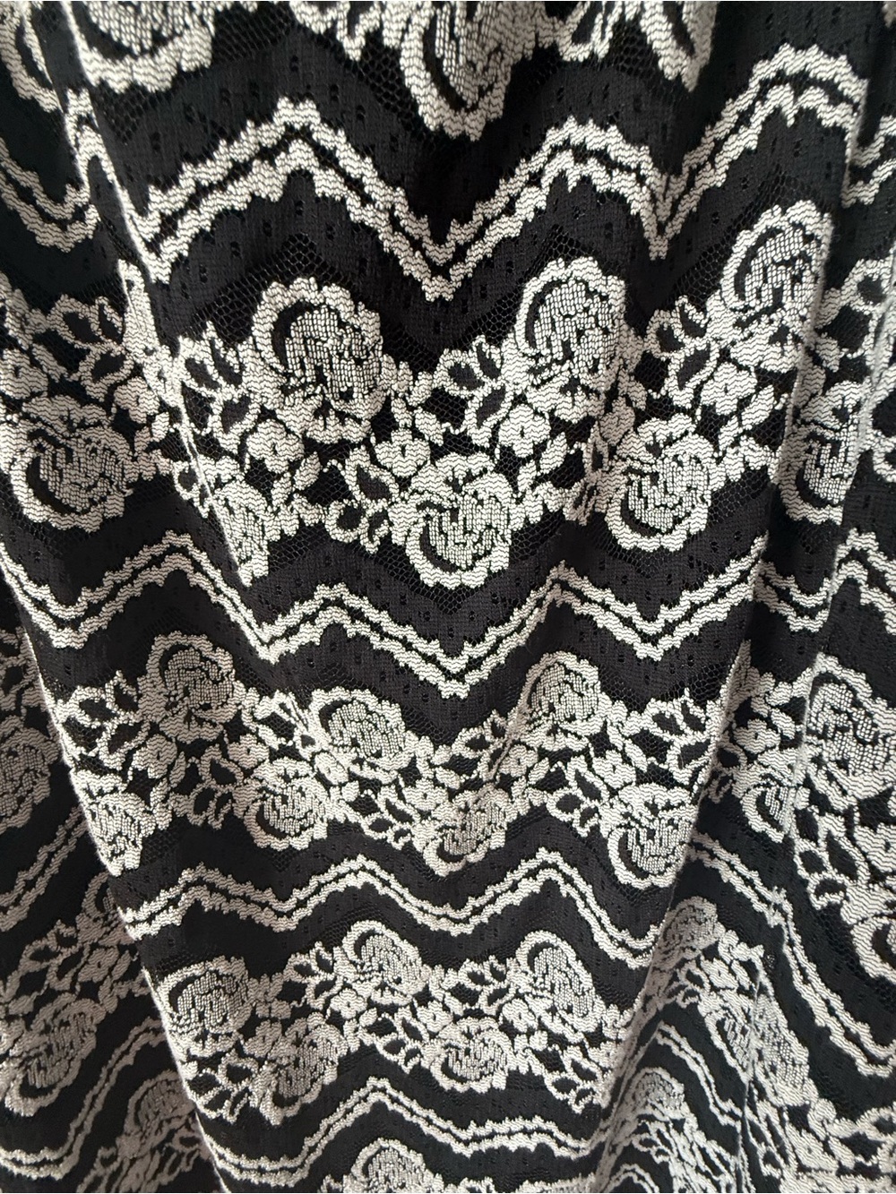 Rabbit Rabbit Rabbit Black and Cream Lace-Pattern Midi u - Picture 6 of 8